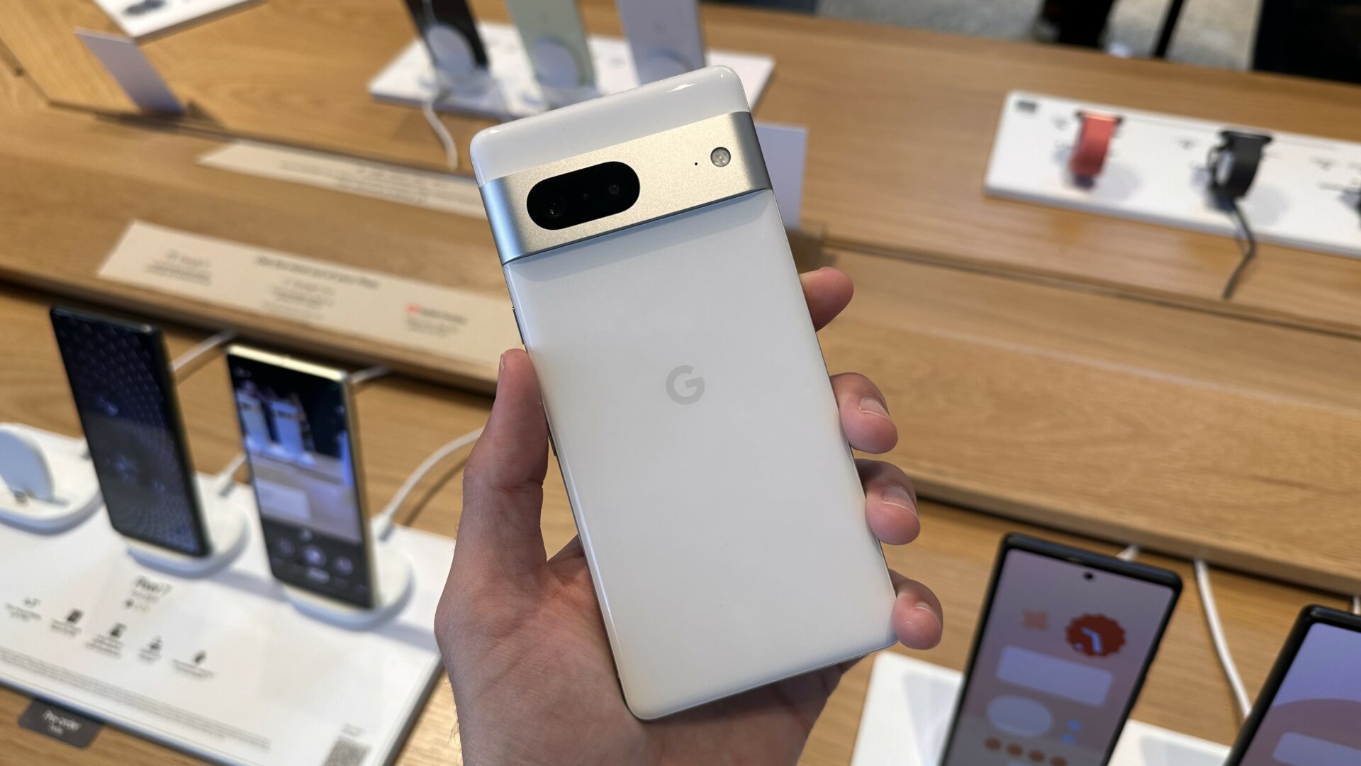 Le Google Pixel 7 en vrai et en couleurs - Tout Sur Google