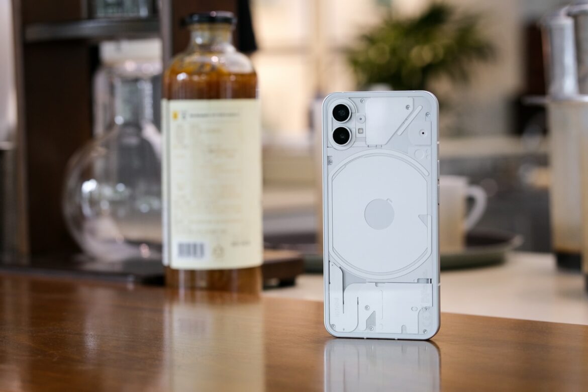 Nothing Phone